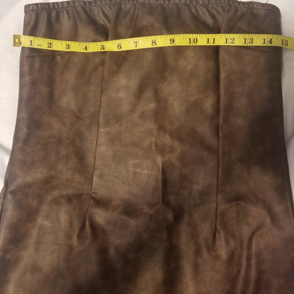NWOT Prettylittlething Shape Brown Washed Effect Faux Leather Size 6 - Picture 13 of 14